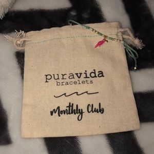 Pura Vida Jewelry - 1 pura vida bracelet that has not been worn Pura Vida Jewelry - 1 pura vida bracelet that has not been worn